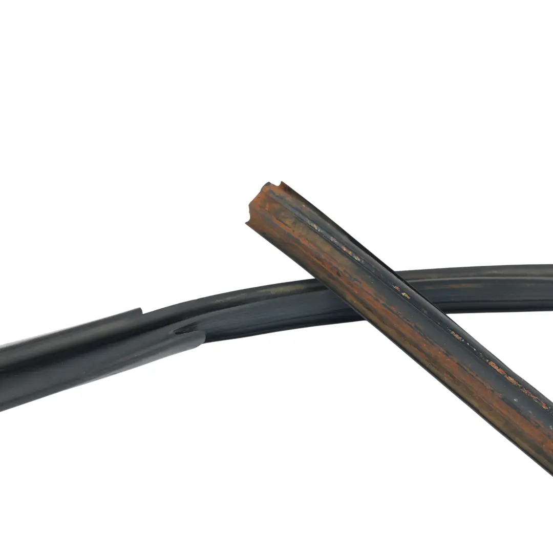 MK4 Guarnizione Canale Vetro Porta Anteriore Sinistra per Ford Ranger con numero di parte 1452755 Ford Ranger MK4 Guarnizione Canale Vetro Porta Anteriore Sinistra - SKU 1452755 - Numero di parte 1452755