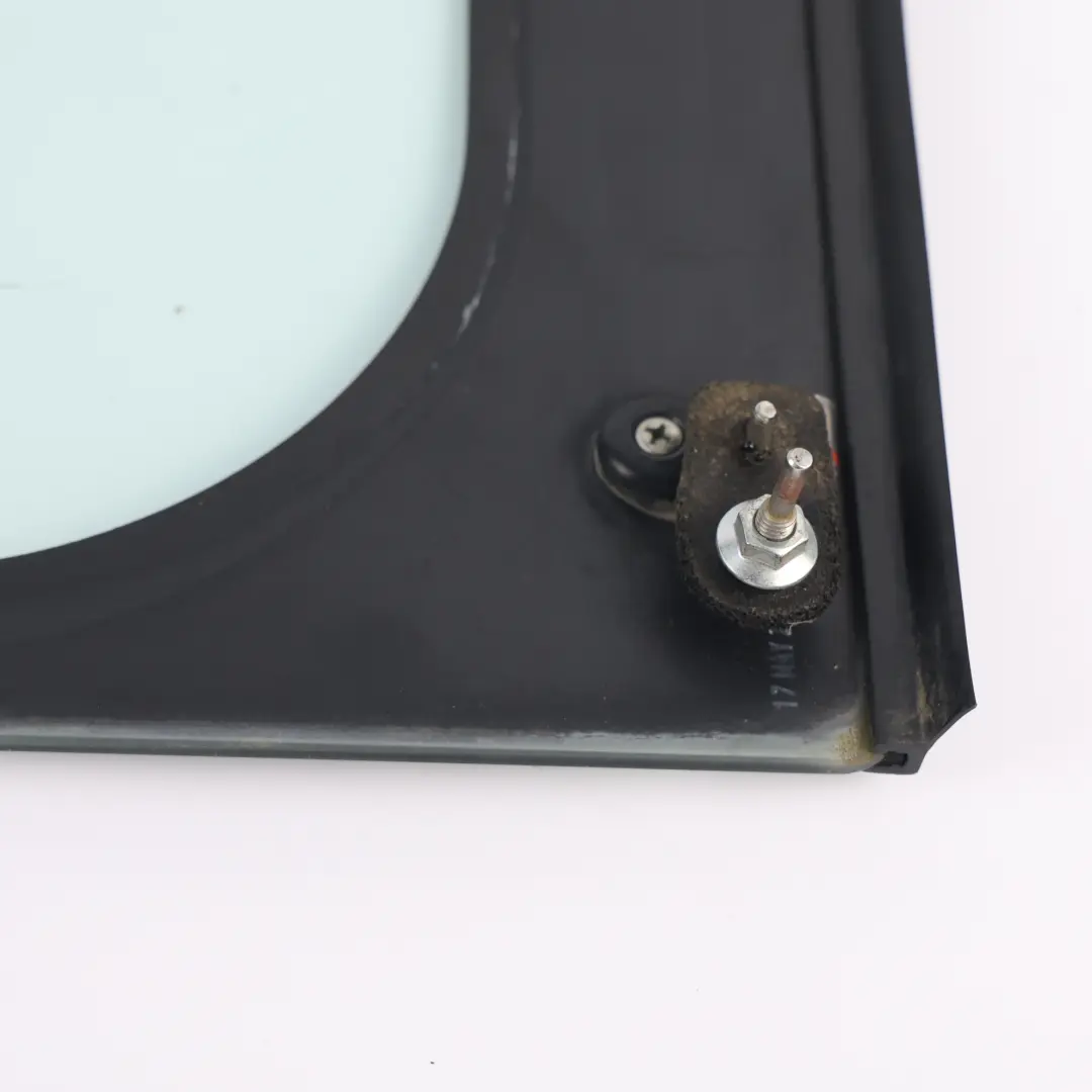 Mk4 Rear Door Hinged Window Glass Left N/S Green Tempered to Ford Ranger with Part number 1453477 Ford Ranger Mk4 Rear Door Hinged Window Glass Left N/S Green Tempered - SKU 1453477 - Part number 1453477