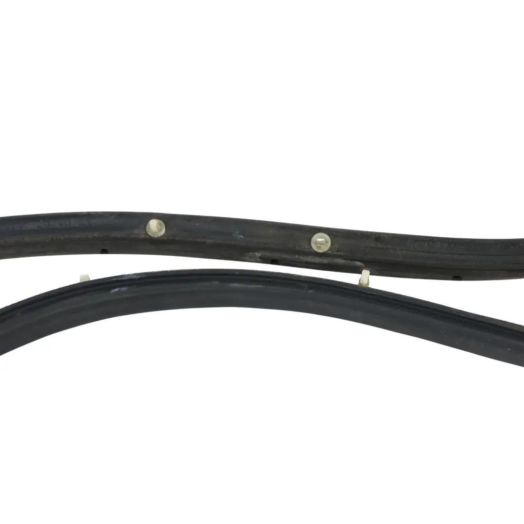Ford Fiesta Mk5 Front Door Weatherstrip Seal Gasket Left Right N/O/S - SKU 1426713 - Part number 1426713