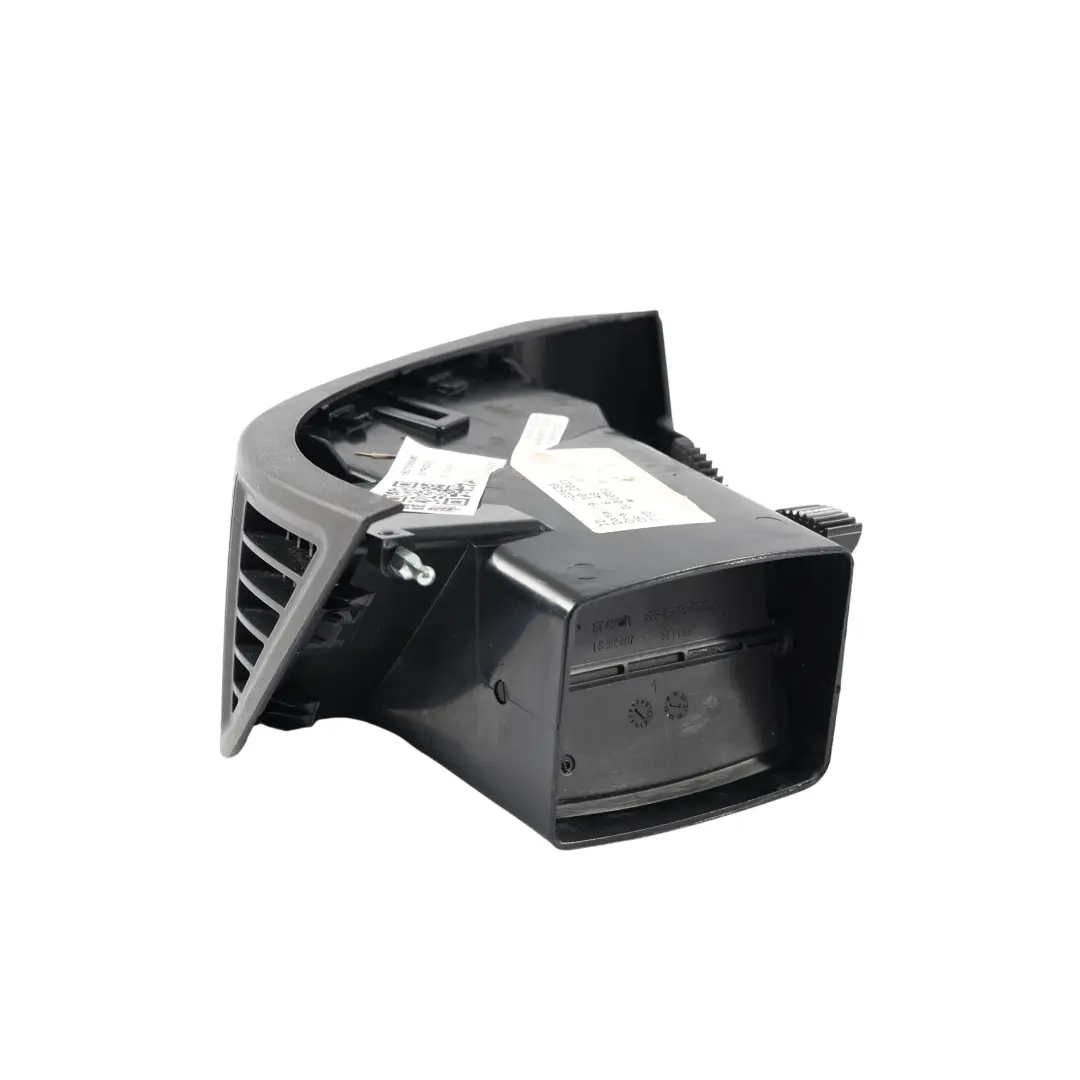 Mk3 Front Dashboard Air Vent Outer Right O/S Side to Citroën Relay with Part number 1607196980 Citroën Relay Mk3 Front Dashboard Air Vent Outer Right O/S Side - SKU 1607196980 - Part number 1607196980