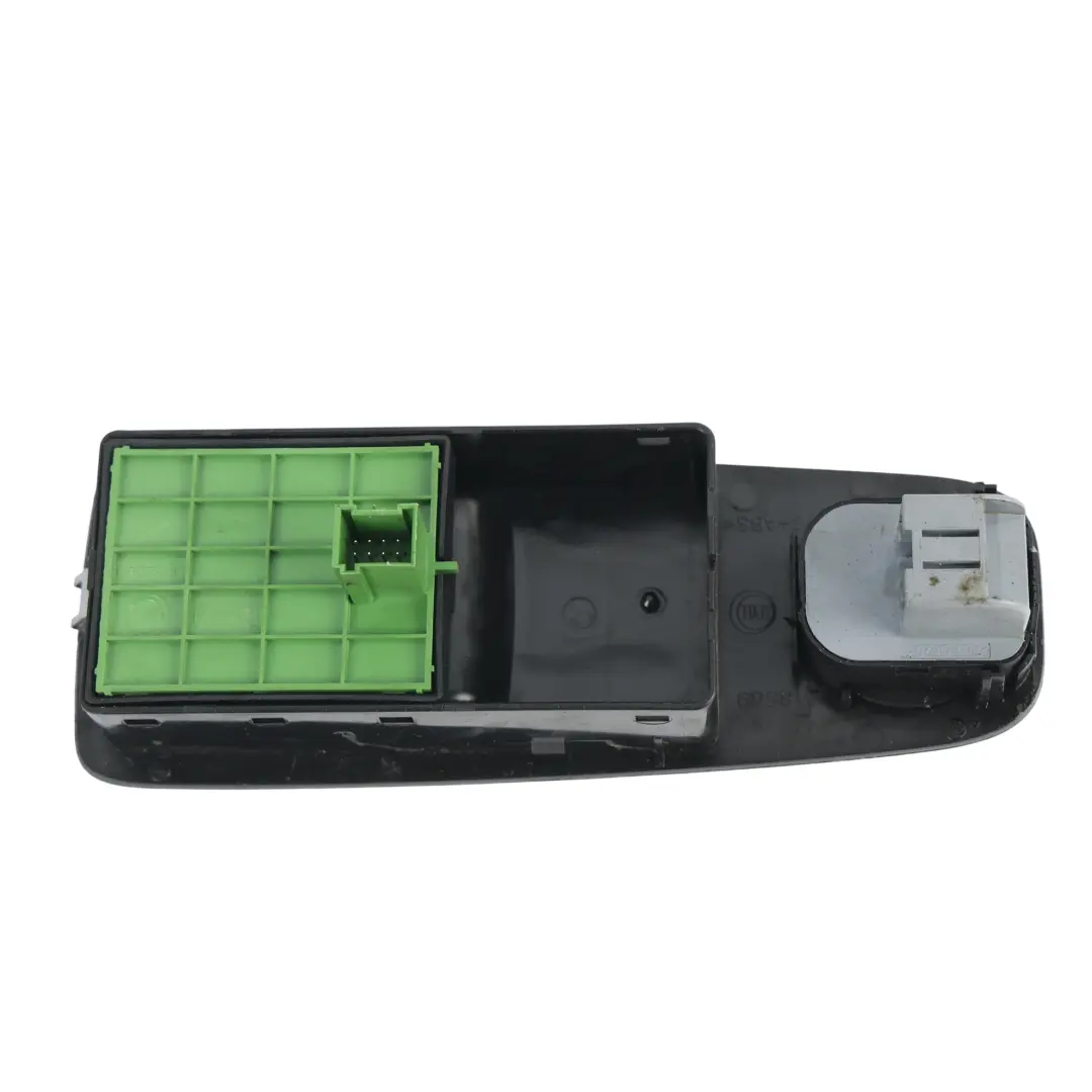 Interruttore Alzacristallo Ant. Lato Guida per Citroën Relay Ducato Boxer con numero di parte 1648325280 Citroën Relay Ducato Boxer Interruttore Alzacristallo Ant. Lato Guida - SKU 1648325280 - Numero di parte 1648325280