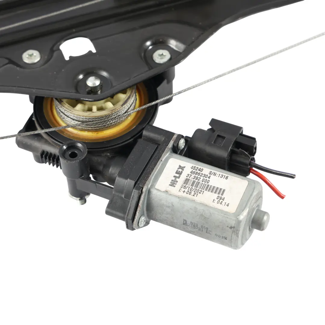 Moteur Lève-Vitre Avant Gauche pour Opel Citroën Relay III à propos du numéro de pièce 1682180480 Opel Citroën Relay III Moteur Lève-Vitre Avant Gauche - SKU 1682180480-1 - Numéro de pièce 1682180480