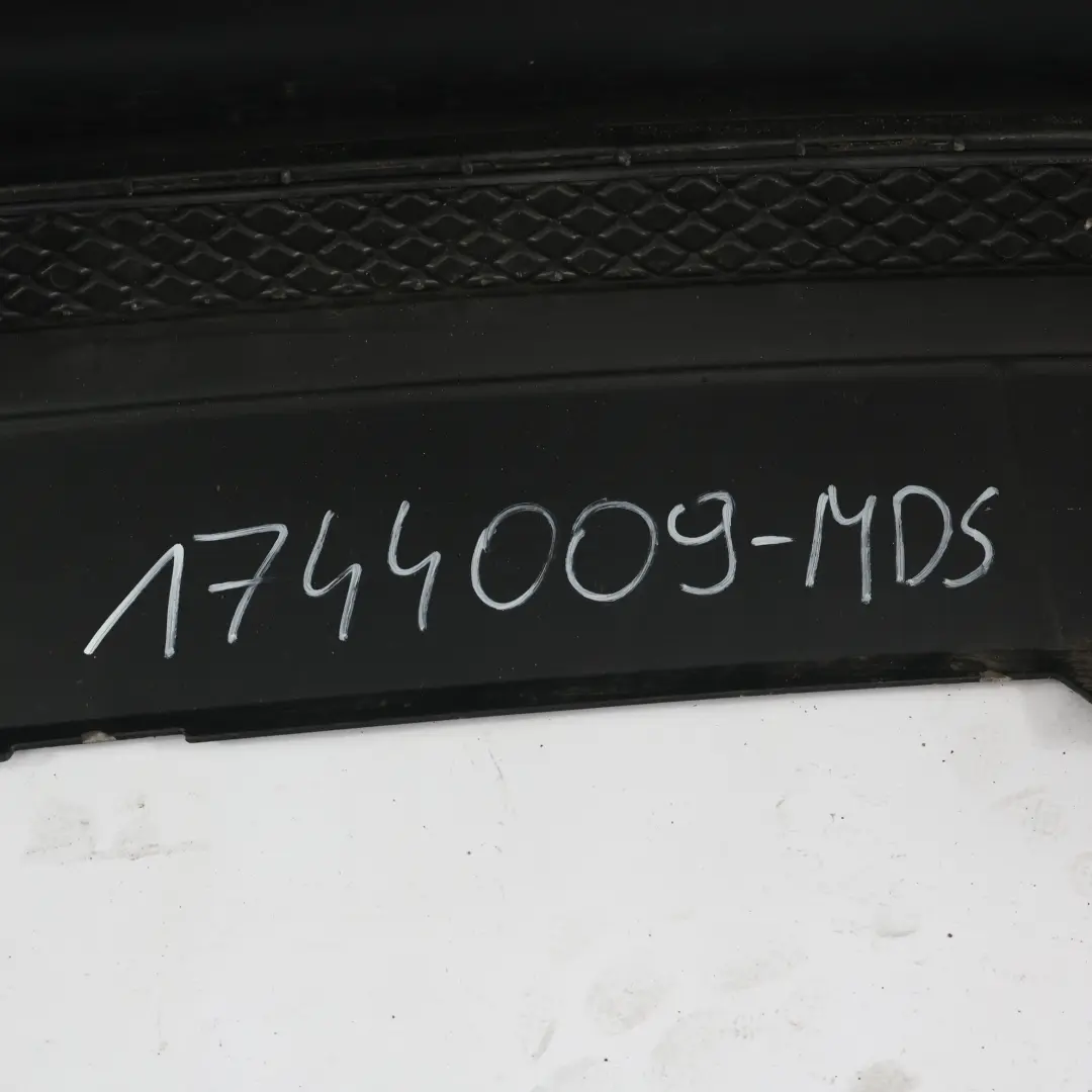 Ford Focus Mk3 Zderzak Tylny Moondust Silver Srebrny Metalik - ZJ - SKU 1744009-MDS - Numer Części 1744009