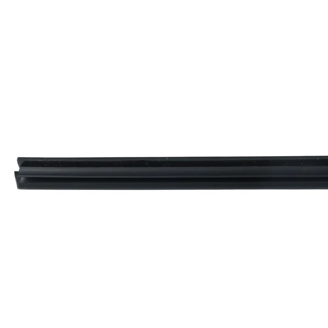 Ford C-Max Mk2 Rear Door Window Seal Gasket Rubber Right O/S AM51-R25860-AE - SKU 1744275 - Part number 1744275