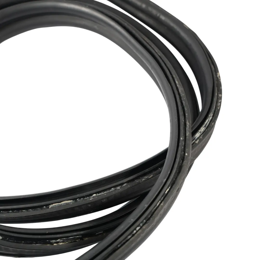 Ford Fiesta Mk7 Hatchback Boot Lid Tailgate Rubber Weatherstrip Seal - SKU 1747419 - Part number 1747419