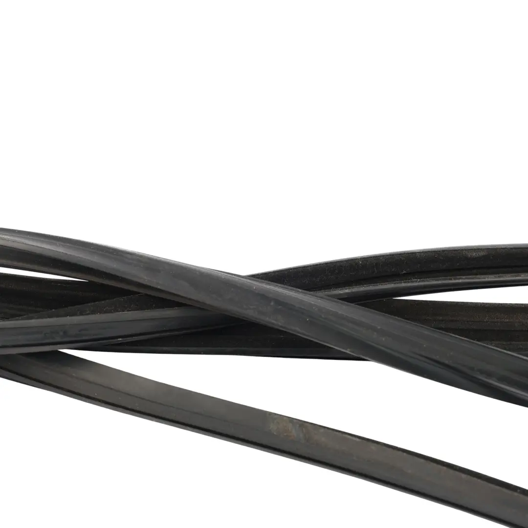 Ford Fiesta Mk7 Front Door Window Seal Gasket Guide Left N/S 8A61-B21511-AL - SKU 1761854 - Part number 1761854