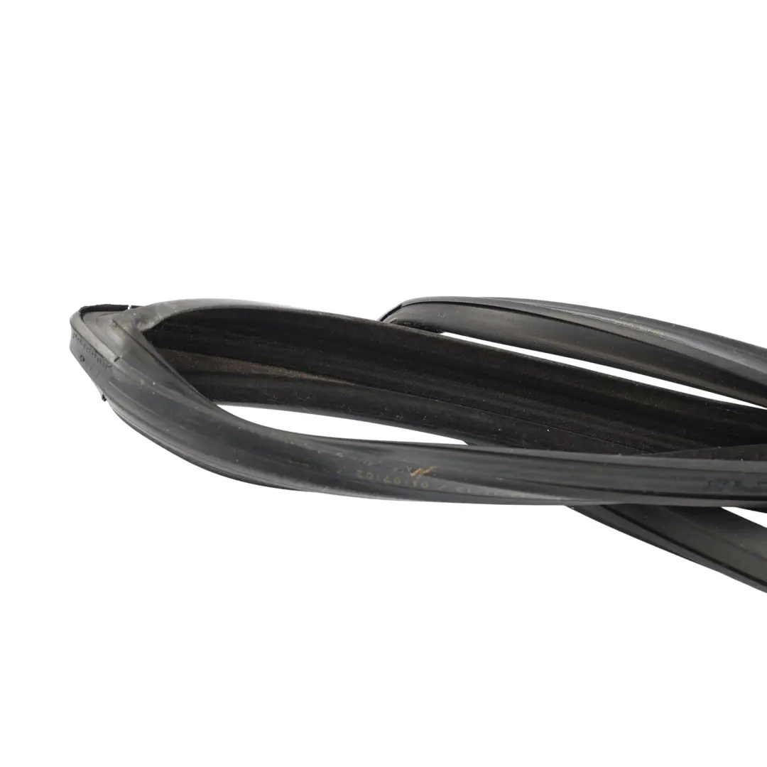 Ford Fiesta Mk7 Front Door Window Seal Gasket Guide Left N/S 8A61-B21511-AL - SKU 1761854 - Part number 1761854