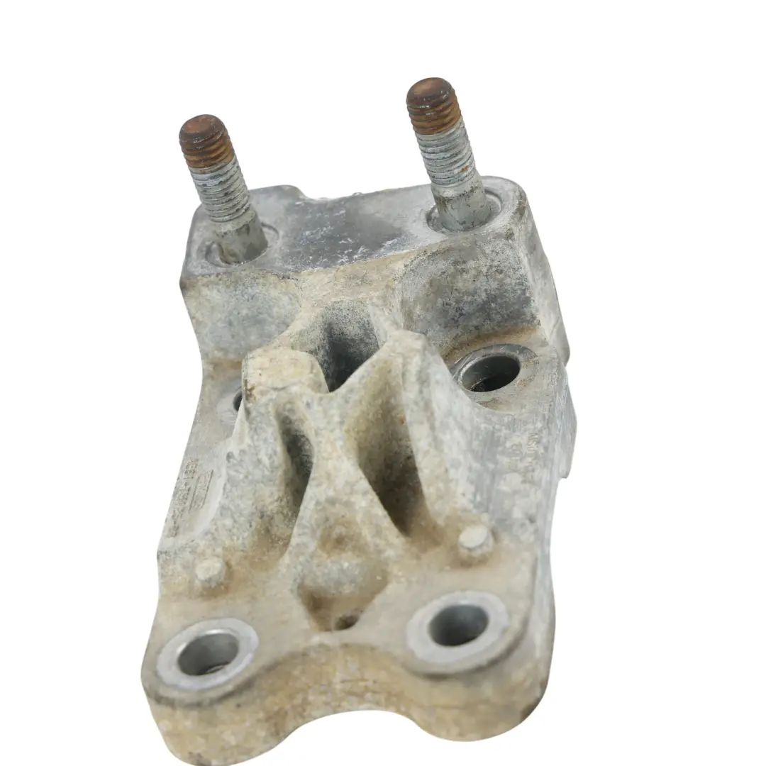 Transmission Mount Bracket Holder AE81-7M125-BB to Ford Fiesta Mk7 Automatic with Part number 1796278 Ford Fiesta Mk7 Automatic Transmission Mount Bracket Holder AE81-7M125-BB - SKU 1796278 - Part number 1796278