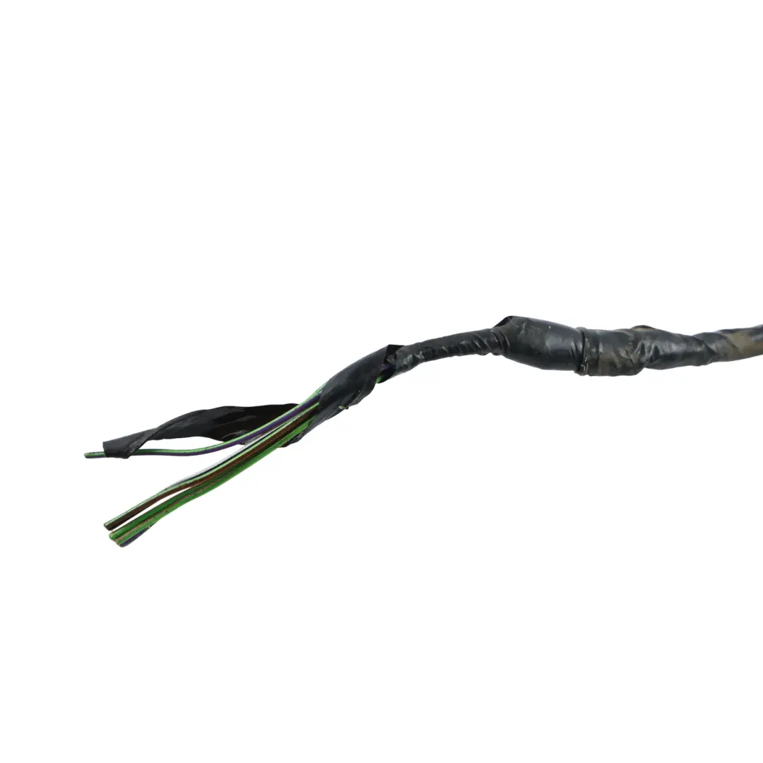 Ford Focus MK3 Faisceau Câblage Feu Arrière Droit BM51-13404-AK - SKU 1825318-2 - Numéro de pièce 1825318