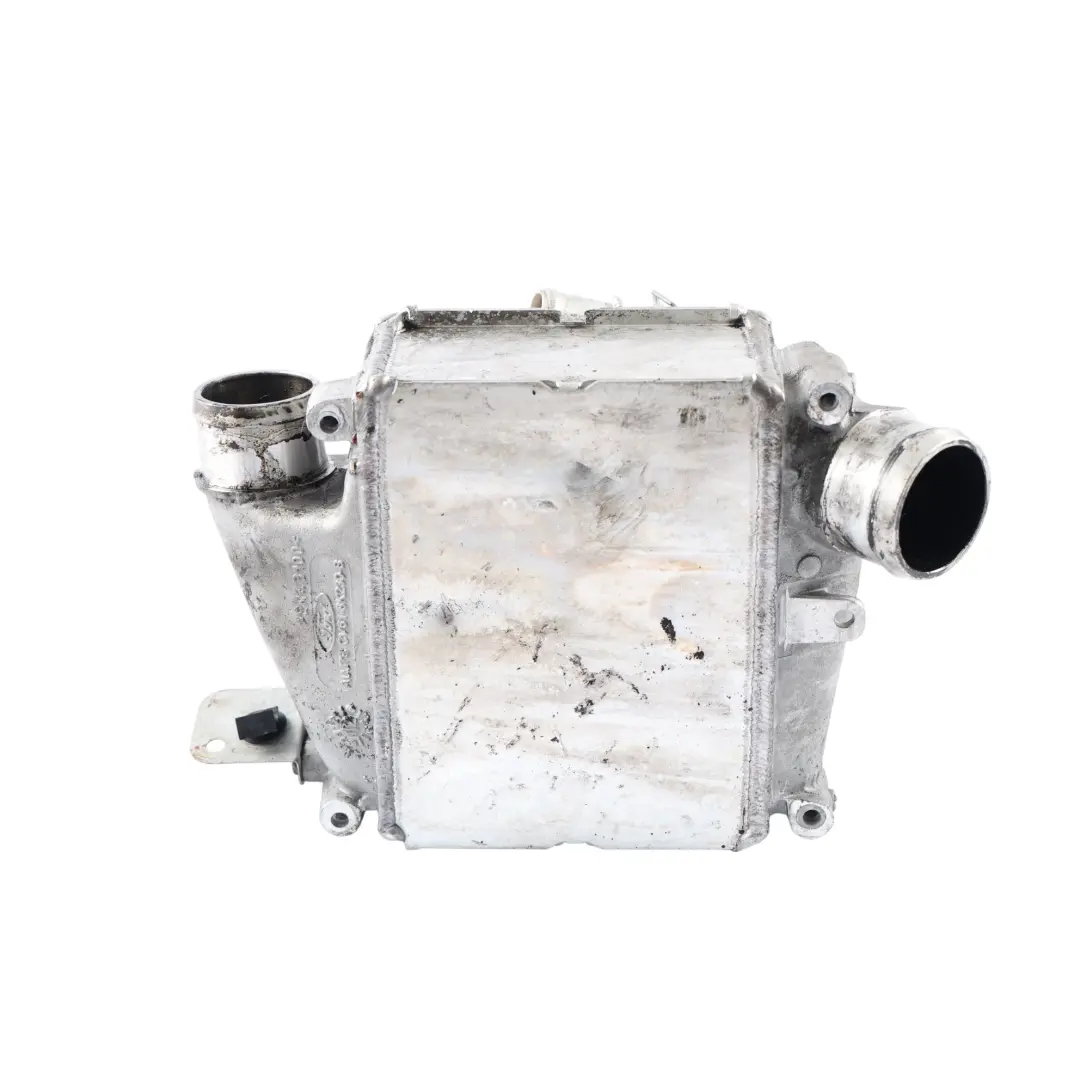 MK3 Mondeo MK5 Radiatore Intercooler 1.6 TDCi CV61-8K230-B per Ford Focus con numero di parte 1865560 Ford Focus MK3 Mondeo MK5 Radiatore Intercooler 1.6 TDCi CV61-8K230-B - SKU 1865560 - Numero di parte 1865560