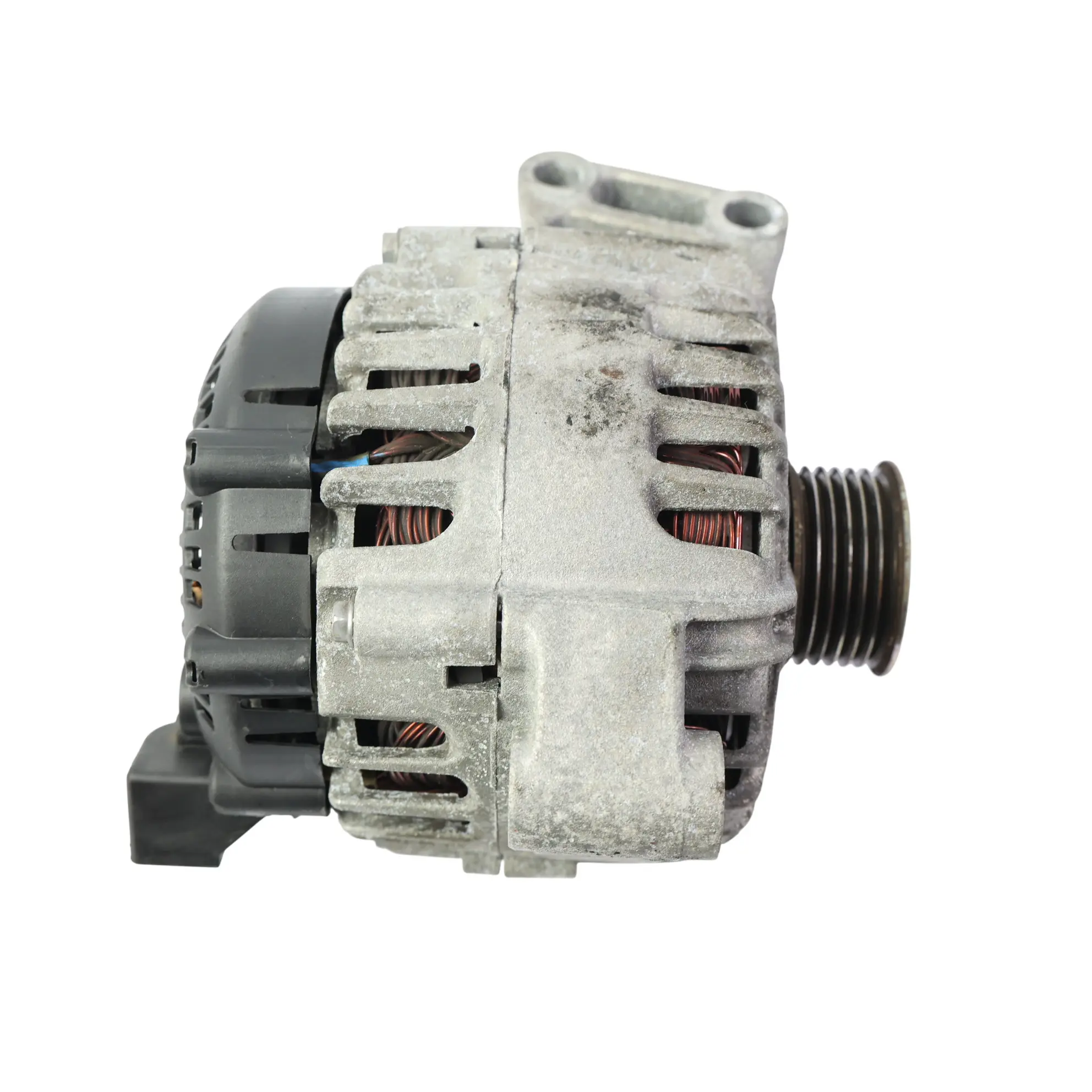 Ford Focus MK3 Fiesta MK7 Alternador Generador Valeo 120A AVN-10300-HA
