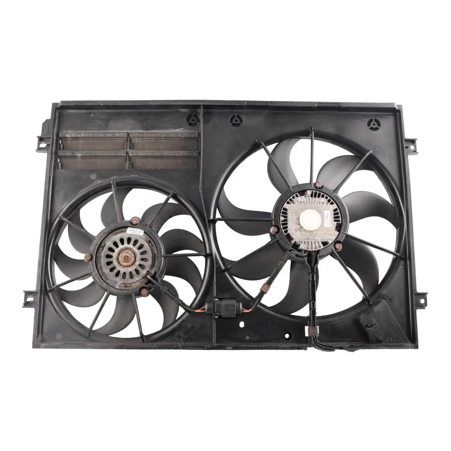 Audi A3 8P TT 8J Engine Coolant Radiator Shroud Fans 1K0121207AD
