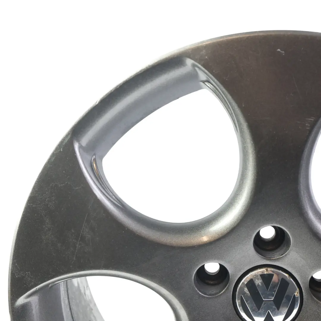 Mk5 Srebrna Felga Aluminiowa 18" 7.5J ET51 do Volkswagen Golf o numerze 1K0601025BA Volkswagen Golf Mk5 Srebrna Felga Aluminiowa 18" 7.5J ET51 - SKU 1K0601025BA-7 - Numer Części 1K0601025BA
