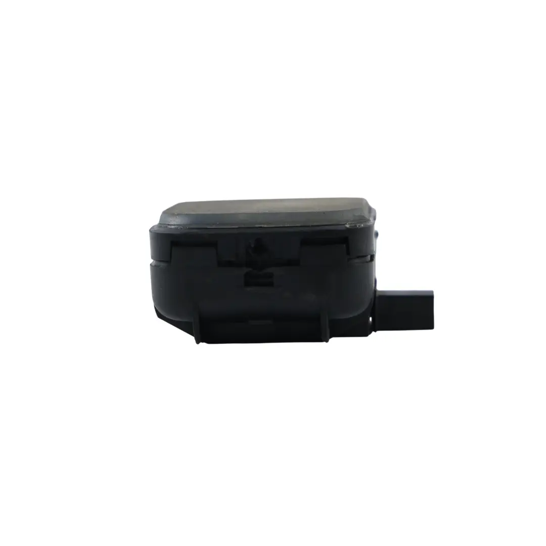 Mk5 Tiguan 5N Windscreen Rain Sensor to Volkswagen Golf with Part number 1K0955559AF Volkswagen Golf Mk5 Tiguan 5N Windscreen Rain Sensor - SKU 1K0955559AF - Part number 1K0955559AF