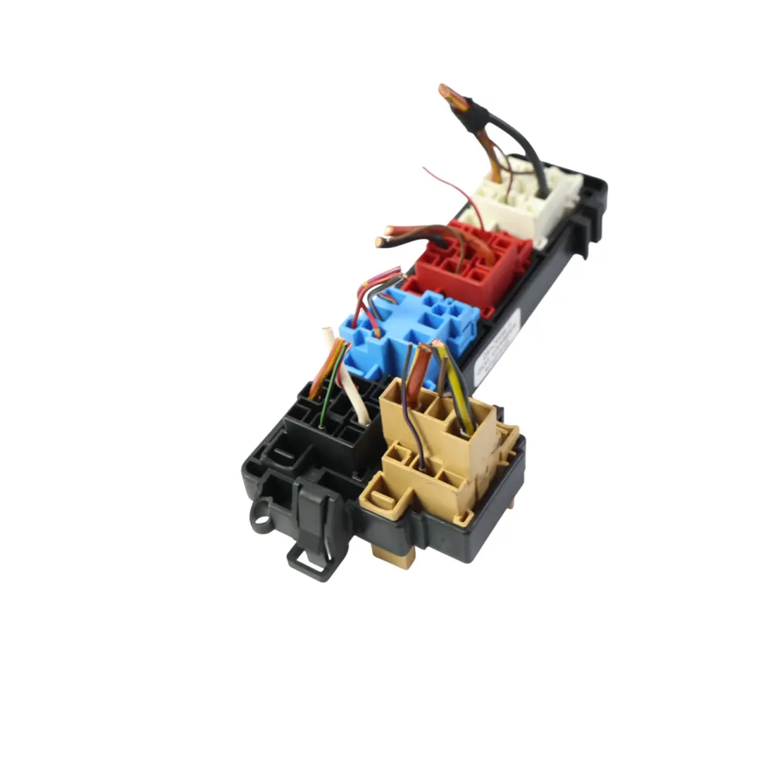 Mk6 Fuse Relay Box Holder Support 2.0 TDI Diesel to Volkswagen Golf with Part number 1K2937503B Volkswagen Golf Mk6 Fuse Relay Box Holder Support 2.0 TDI Diesel - SKU RHD-1K2937503B - Part number 1K2937503B