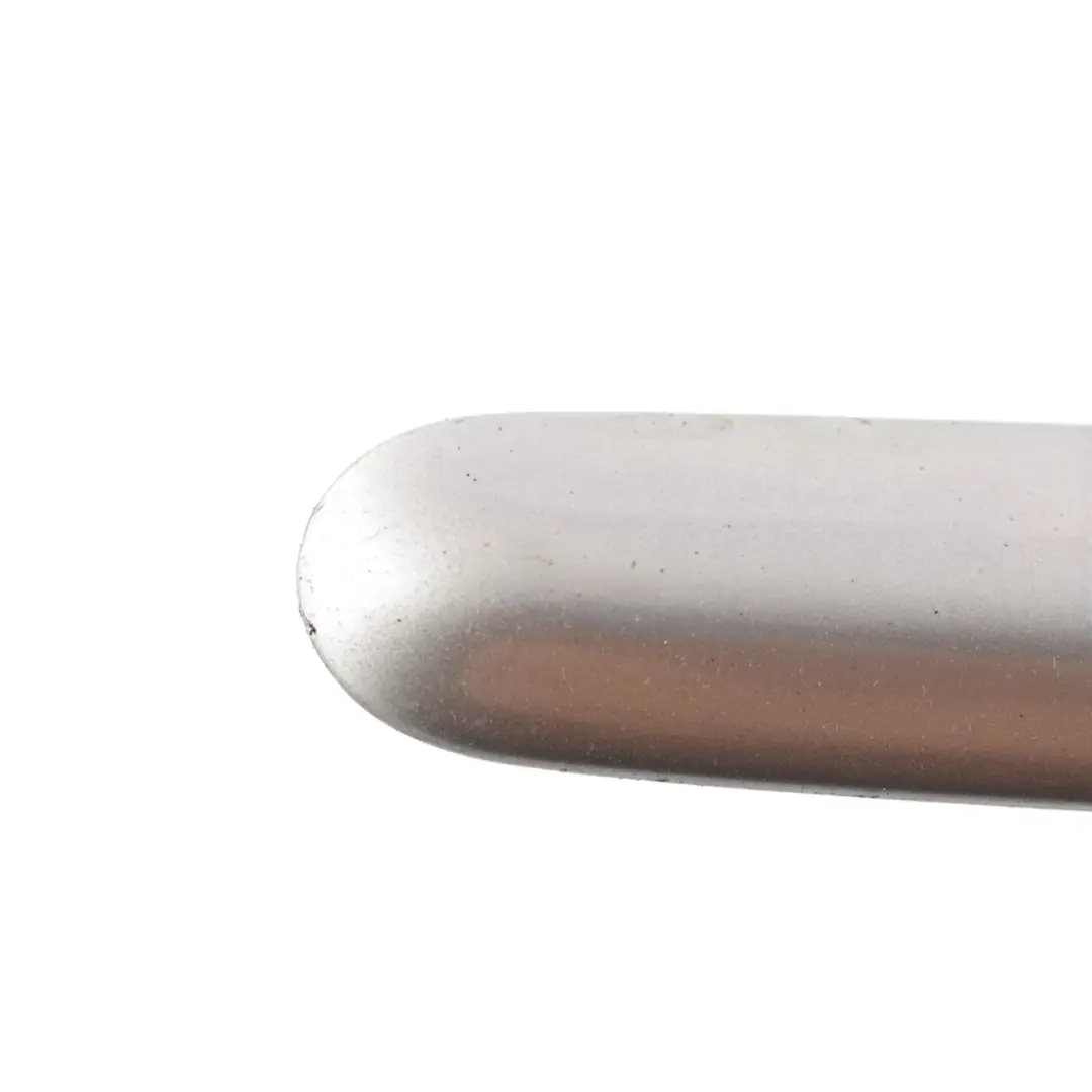 MK5 Front Door Strip Trim Cover Right O/S Reflex Silver - A7W to Volkswagen Golf with Part number 1K3853516A Volkswagen Golf MK5 Front Door Strip Trim Cover Right O/S Reflex Silver - A7W - SKU 1K3853516A-RES - Part number 1K3853516A