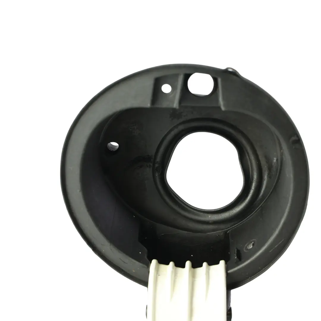 MK3 Trappe Réservoir Carburant Blanc Candy B9A pour Volkswagen Scirocco à propos du numéro de pièce 1K8809857C Volkswagen Scirocco MK3 Trappe Réservoir Carburant Blanc Candy B9A - SKU 1K8809857C-CAN - Numéro de pièce 1K8809857C