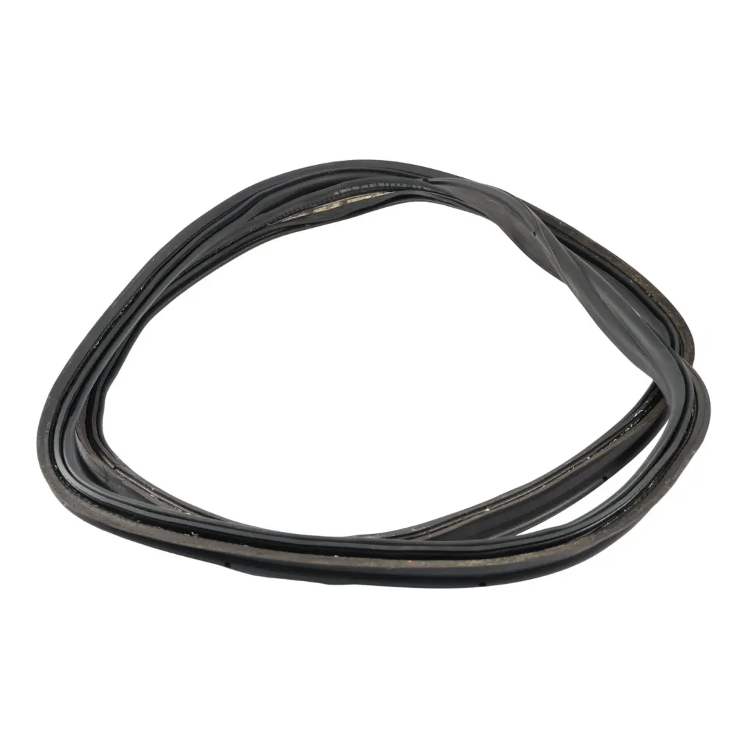 MK3 Heckklappe Dichtung Gummi für Volkswagen Scirocco mit Teilenummer 1K8827705B Volkswagen Scirocco MK3 Heckklappe Dichtung Gummi - SKU 1K8827705B - Teilenummer 1K8827705B