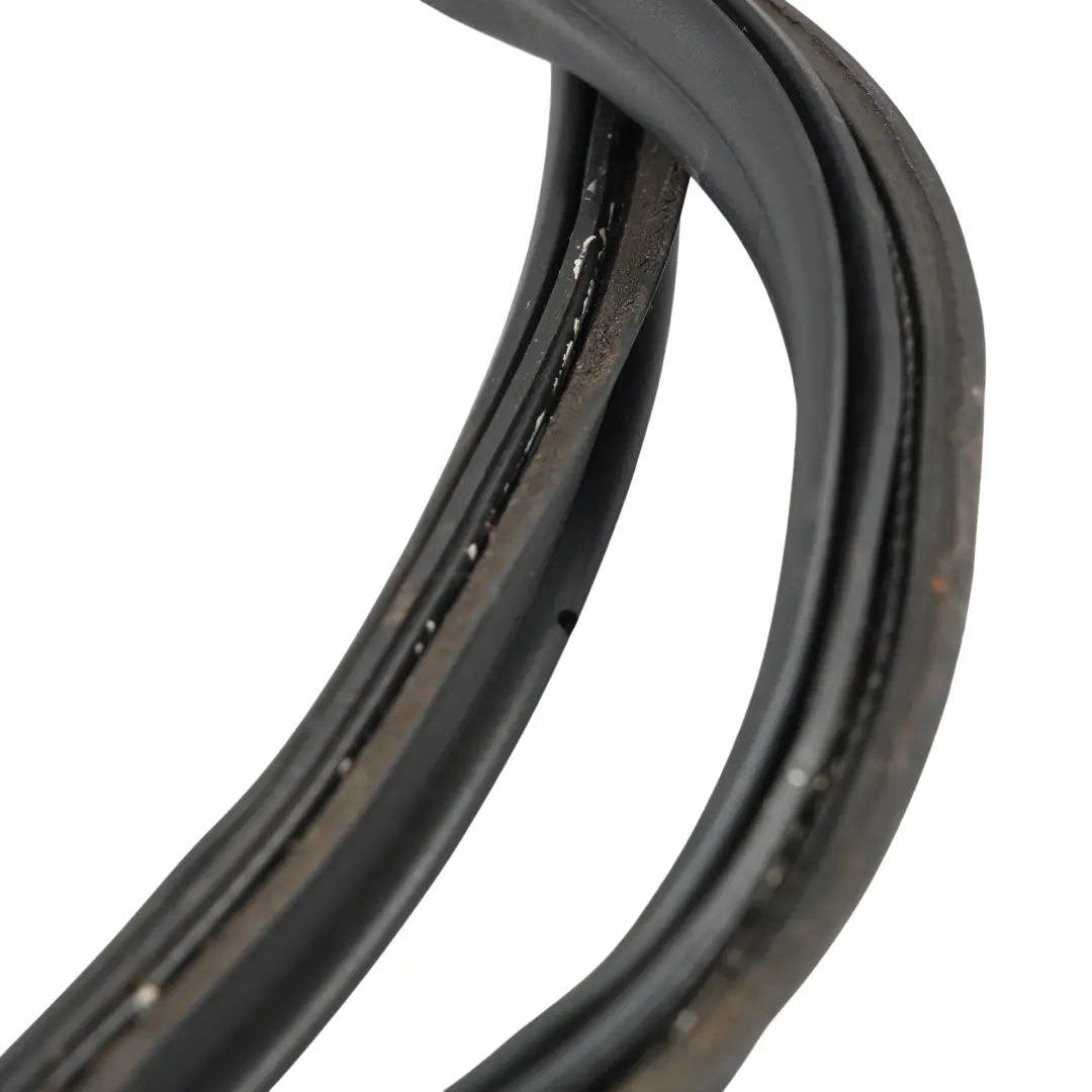 Volkswagen Scirocco MK3 Heckklappe Dichtung Gummi - SKU 1K8827705B - Teilenummer 1K8827705B