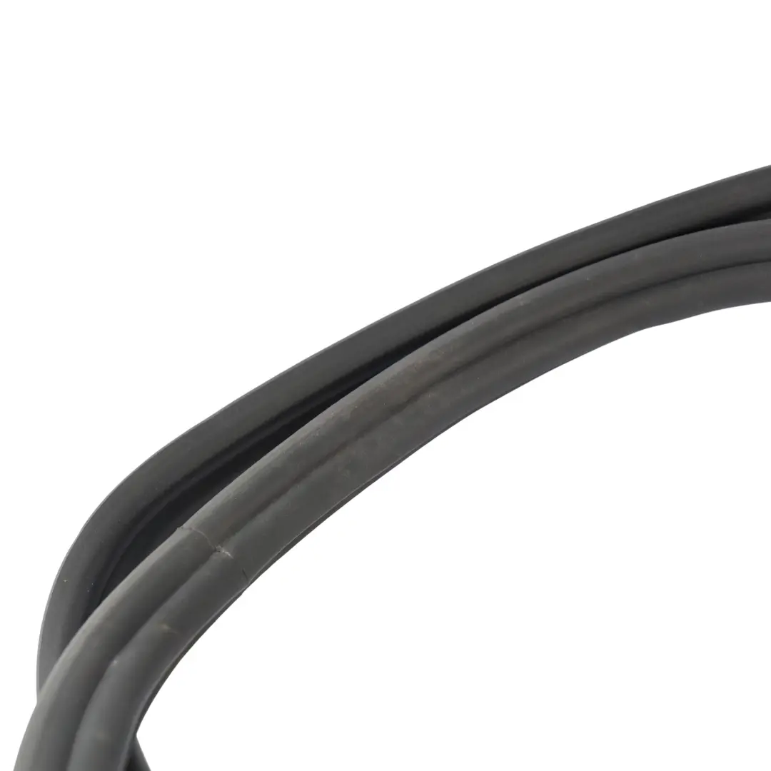 Volkswagen Scirocco MK3 Heckklappe Dichtung Gummi - SKU 1K8827705B - Teilenummer 1K8827705B