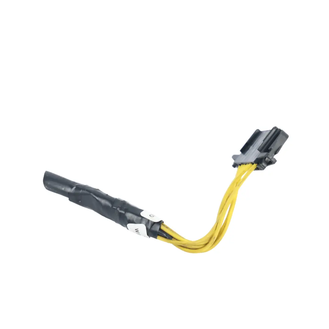Mk3 Rear Tail Light Lamp Wiring Cable Right O/S to Volkswagen Scirocco with Part number 1K8945096R Volkswagen Scirocco Mk3 Rear Tail Light Lamp Wiring Cable Right O/S - SKU 1K8945096R-2 - Part number 1K8945096R