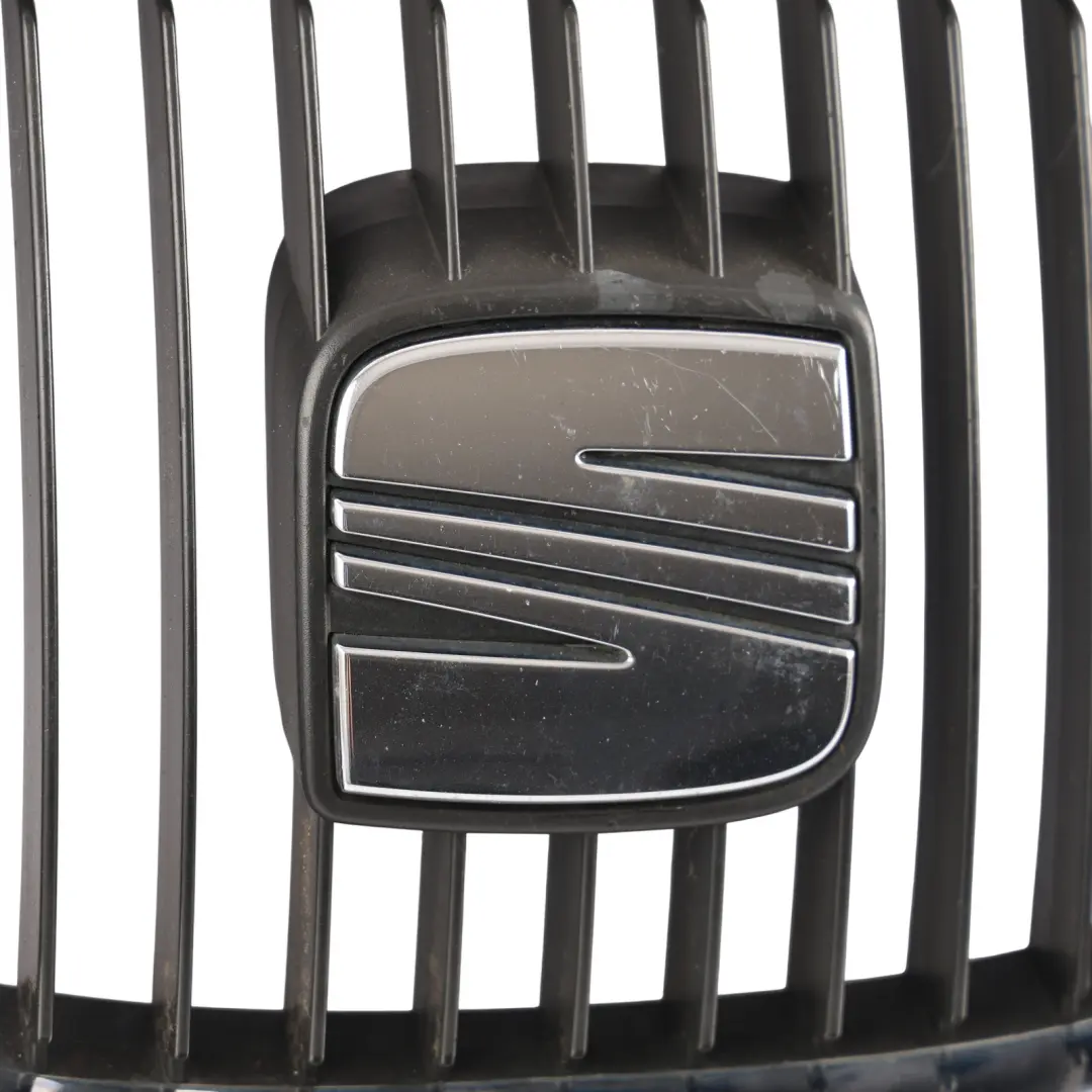 Mk2 Front Bumper Upper Centre Grille Cover Panel to Seat Leon FR with Part number 1P0853651C Seat Leon FR Mk2 Front Bumper Upper Centre Grille Cover Panel - SKU 1P0853651C - Part number 1P0853651C
