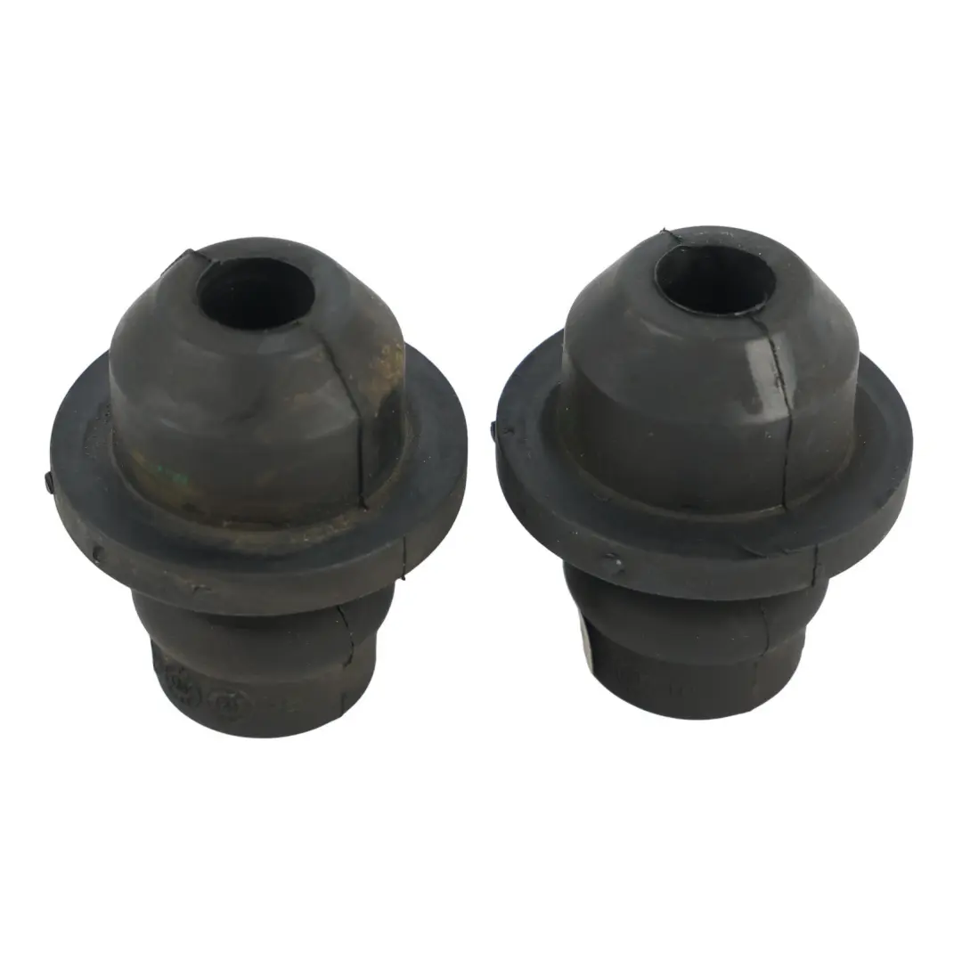 Kühler Gummi Halterung Halter für Ford Transit MK7 mit Teilenummer 1S7H-8125-AD Ford Transit MK7 Kühler Gummi Halterung Halter - SKU 1S7H-8125-AD - Teilenummer 1S7H-8125-AD