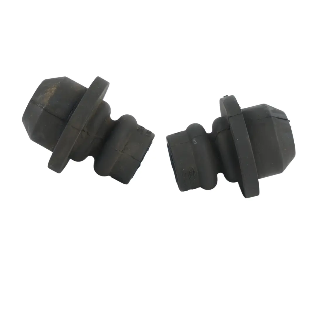 Kühler Gummi Halterung Halter für Ford Transit MK7 mit Teilenummer 1S7H-8125-AD Ford Transit MK7 Kühler Gummi Halterung Halter - SKU 1S7H-8125-AD - Teilenummer 1S7H-8125-AD