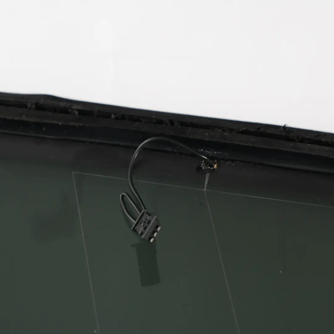 VW Touran 1T Rear Quarter Window Triangle Glass Right Side O/S AS3 - SKU 1T0845042CQ - Part number 1T0845042CQ