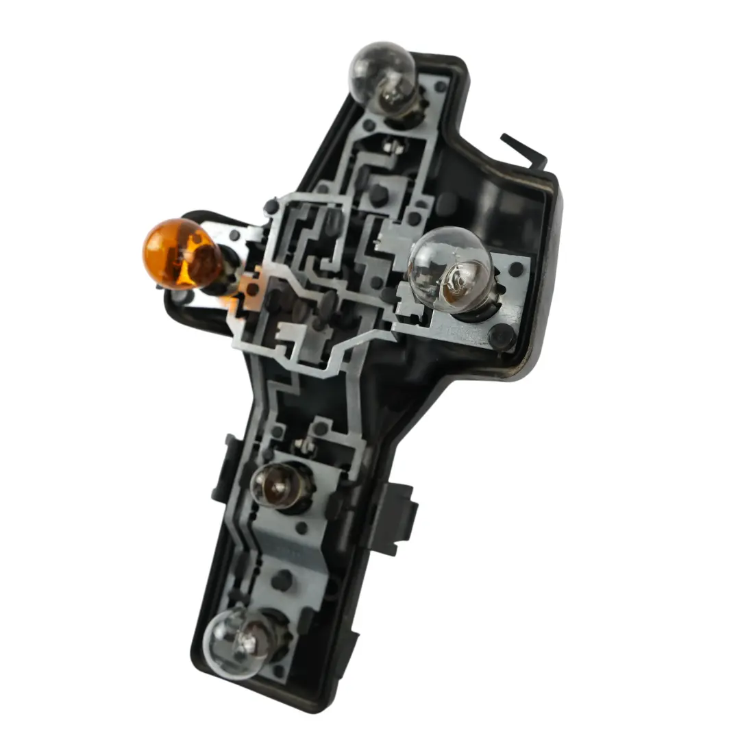VW Volkswagen Touran 1T Support d'ampoule Douille feu arrière gauche - SKU 1T0945257D - Numéro de pièce 1T0945257D