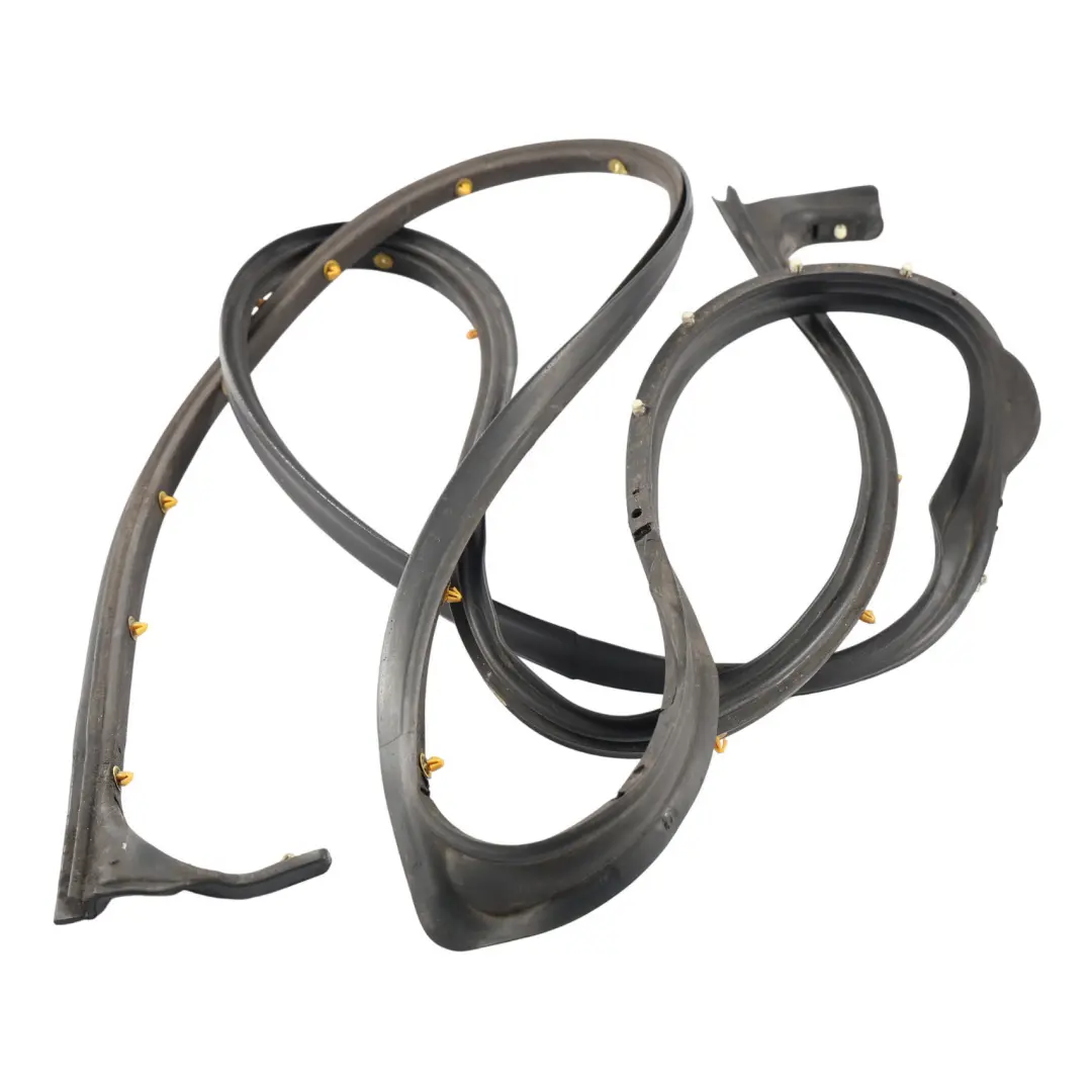 Skoda Octavia Mk2 Front Door Seal Gasket Surround Left N/S - SKU 1Z0837697D - Part number 1Z0837697D
