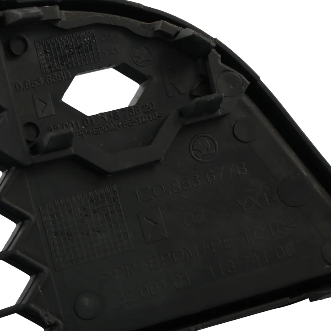 Skoda Octavia Scout 1Z Vent Grille Bumper Cover Front - SKU 1Z0853677B - Part number 1Z0853677B