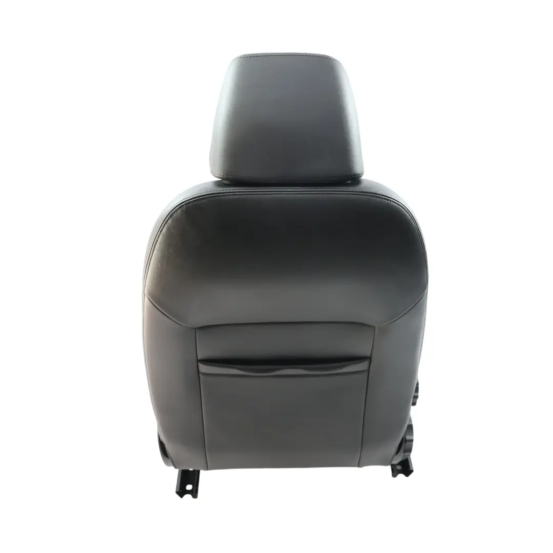 Scout 1Z Fotel Prawy Podgrzewany Alcantara Czarny Satynowy do Skoda Octavia o numerze 1Z0881806MJ Skoda Octavia Scout 1Z Fotel Prawy Podgrzewany Alcantara Czarny Satynowy - SKU 1Z0881806MJ-1 - Numer Części 1Z0881806MJ