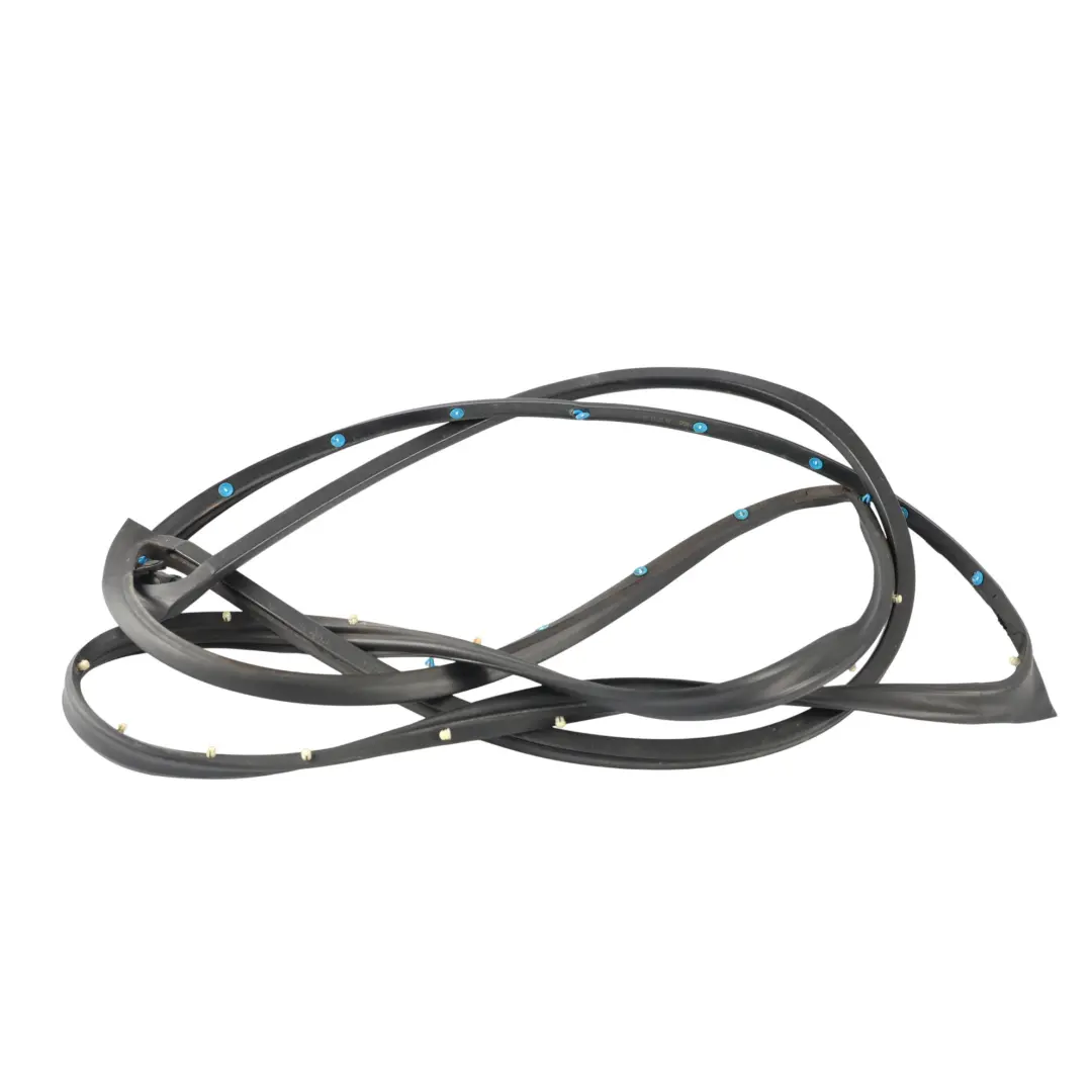 Skoda Octavia Mk2 Estate Rear Door Seal Gasket Surround Right O/S - SKU 1Z9839698C - Part number 1Z9839698C