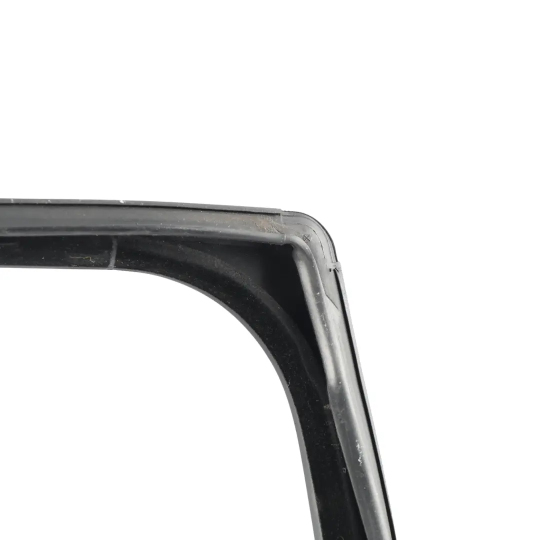 Scout 1Z Quarter Window Glass With Seal Rear Right O/S to Skoda Octavia with Part number 1Z9845210L Skoda Octavia Scout 1Z Quarter Window Glass With Seal Rear Right O/S - SKU 1Z9845210L - Part number 1Z9845210L