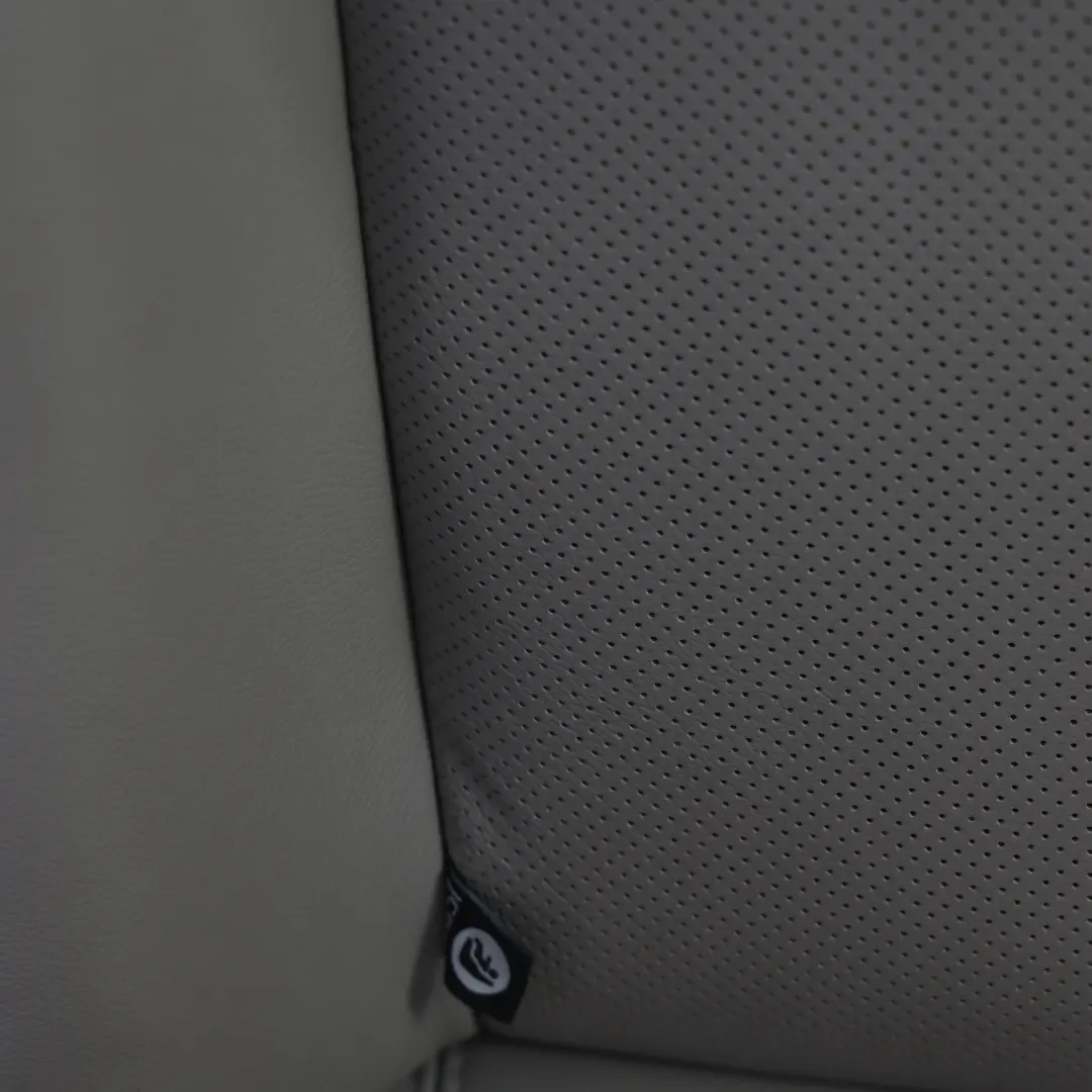 Podwójne Siedzenie Prawe Skórzane Torino Medium Stone do Ford Tourneo Custom o numerze 2033473 Ford Tourneo Custom Podwójne Siedzenie Prawe Skórzane Torino Medium Stone - SKU 2033473 - Numer Części 2033473