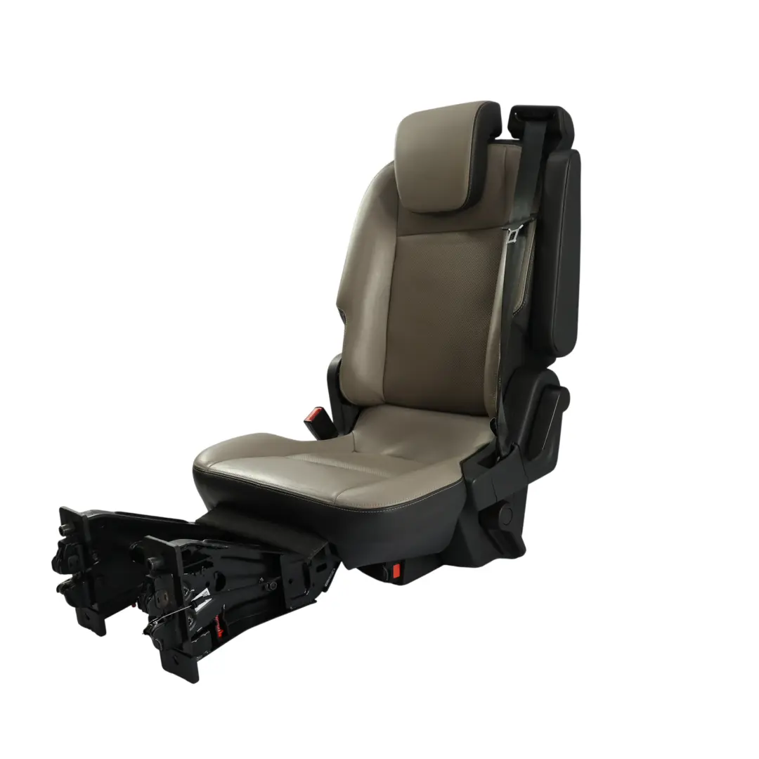 Sedile Singolo Posteriore Sinistro Torino Pelle Grigio Medio per Ford Tourneo Custom con numero di parte 2035720 Ford Tourneo Custom Sedile Singolo Posteriore Sinistro Torino Pelle Grigio Medio - SKU 2035720 - Numero di parte 2035720