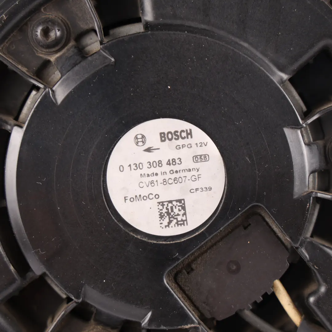 Mk3 Kuga Mk2 Radiator Cooling Fan Coolant Shroud 2.0 TDCi to Ford Focus with Part number 2084887 Ford Focus Mk3 Kuga Mk2 Radiator Cooling Fan Coolant Shroud 2.0 TDCi - SKU 2084887 - Part number 2084887