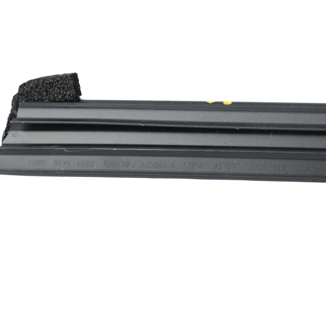 Mk8 Tylny Prawy Uszczelka Wewnętrzna Drzwi do Ford Fiesta o numerze 2149850 Ford Fiesta Mk8 Tylny Prawy Uszczelka Wewnętrzna Drzwi - SKU 2149850 - Numer Części 2149850