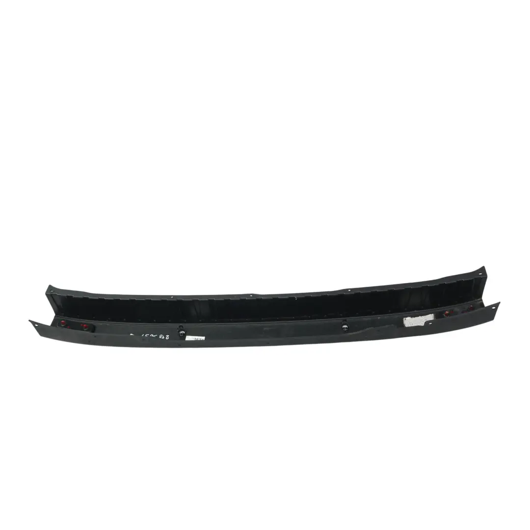Mk8 Pannello Paraurti Posteriore Primer JK21-17E962-BA per Ford Transit Custom con numero di parte 2183637 Ford Transit Custom Mk8 Pannello Paraurti Posteriore Primer JK21-17E962-BA - SKU 2183637 - Numero di parte 2183637
