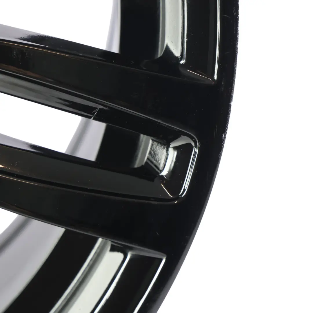 Felga Przednia 19" M Dwuramienna 437 do BMW F87 M2 F80 M3 F82 M4 o numerze 2284550 BMW F87 M2 F80 M3 F82 M4 Felga Przednia 19" M Dwuramienna 437 - SKU 2284550-7 - Numer Części 2284550