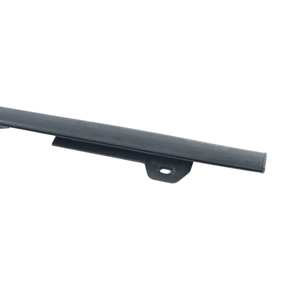 MK8 Türfenster Außendichtung Zierleiste Vorne Links H1BB-A20562-AH für Ford Fiesta mit Teilenummer 2338045 Ford Fiesta MK8 Türfenster Außendichtung Zierleiste Vorne Links H1BB-A20562-AH - SKU 2338045 - Teilenummer 2338045