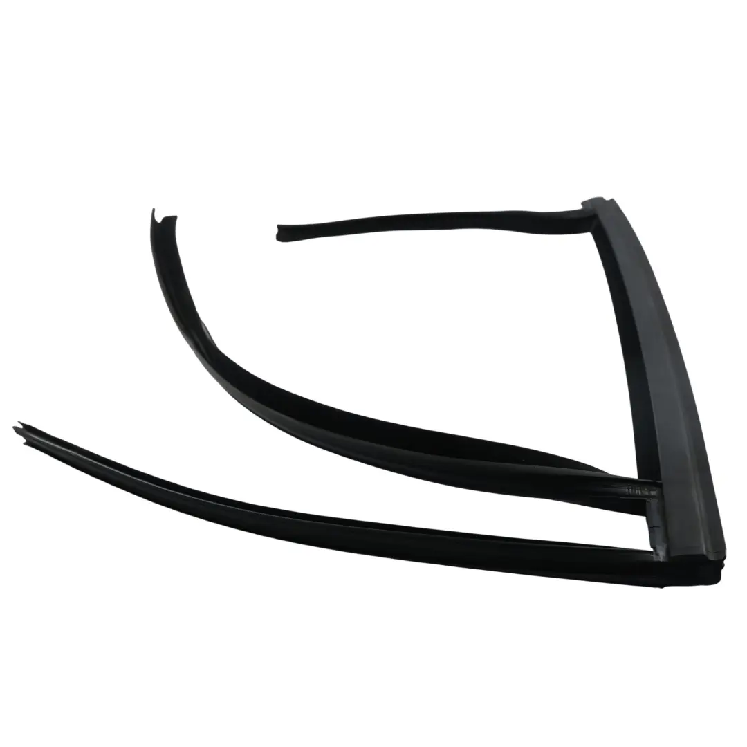 Mk2 Uszczelka Drzwi Tylnych Prawa AM51-R25824-AM do Ford C-Max o numerze 2393799 Ford C-Max Mk2 Uszczelka Drzwi Tylnych Prawa AM51-R25824-AM - SKU 2393799 - Numer Części 2393799