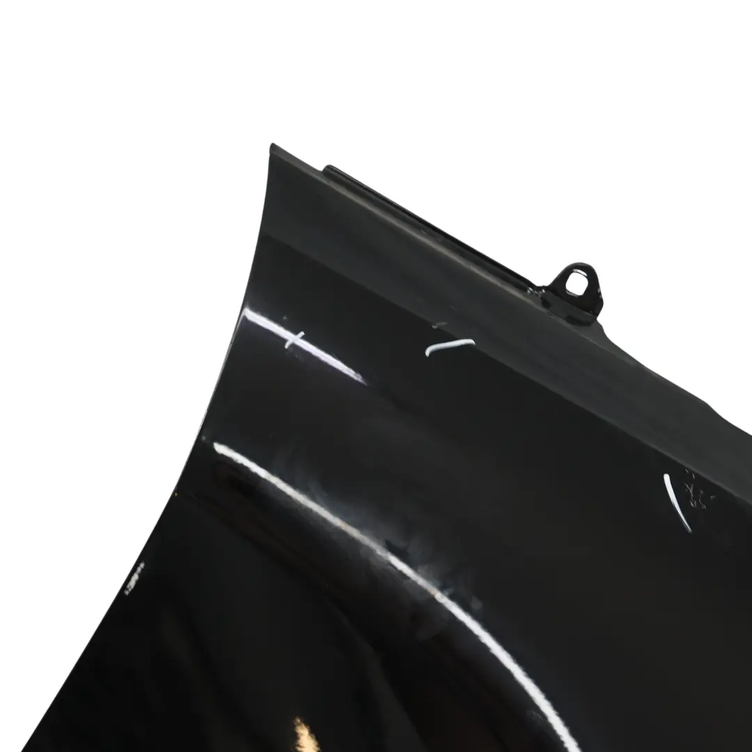 MK8 Parafango Anteriore Destro Nero Shadow - G1 per Ford Fiesta con numero di parte 2400942 Ford Fiesta MK8 Parafango Anteriore Destro Nero Shadow - G1 - SKU 2400942-SHA - Numero di parte 2400942