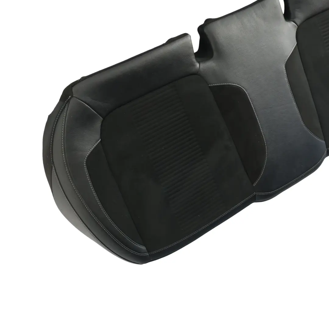 Mk8 Tylna Kanapa Skóra/Tkanina Ebony do Ford Fiesta o numerze 2452052 Ford Fiesta Mk8 Tylna Kanapa Skóra/Tkanina Ebony - SKU 2452052 - Numer Części 2452052