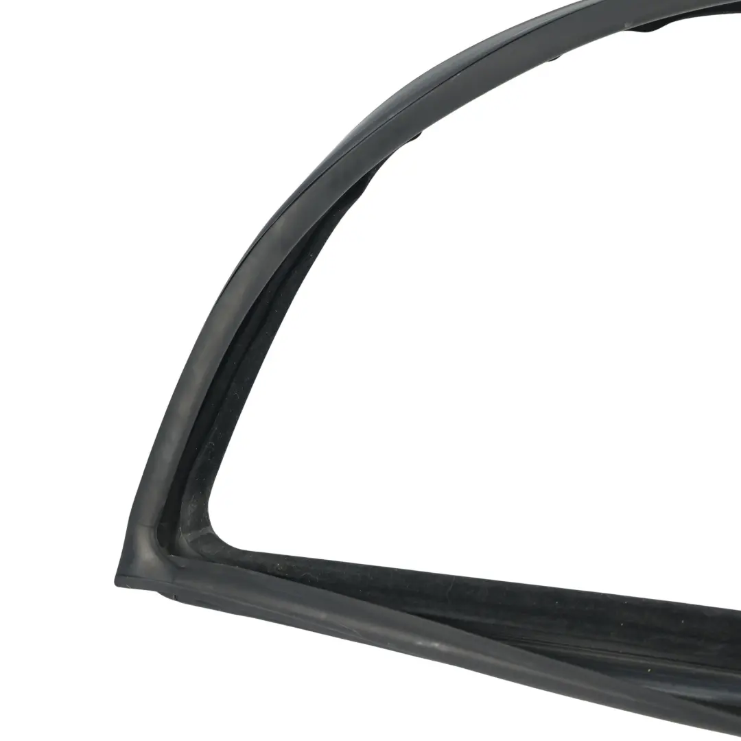 Mk2 Window Glass Run Channel Front Right O/S DT11-V21510-AM to Ford Transit Connect with Part number 2472106 Ford Transit Connect Mk2 Window Glass Run Channel Front Right O/S DT11-V21510-AM - SKU 2472106 - Part number 2472106