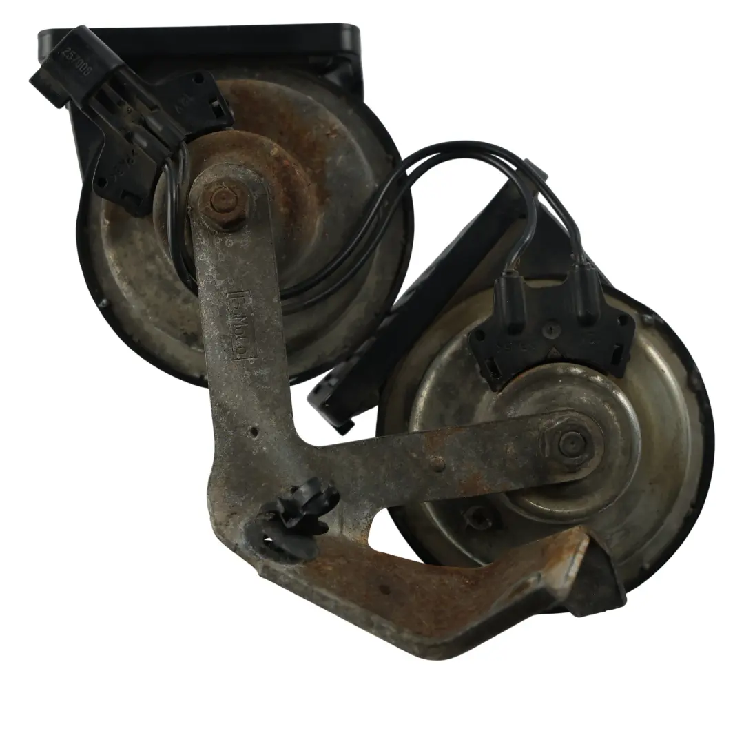 Ford Focus III Clacson Sirena Allarme BM5T-13A803-AC BM5T-13A803-AD - SKU 2694304 - Numero di parte 2694304