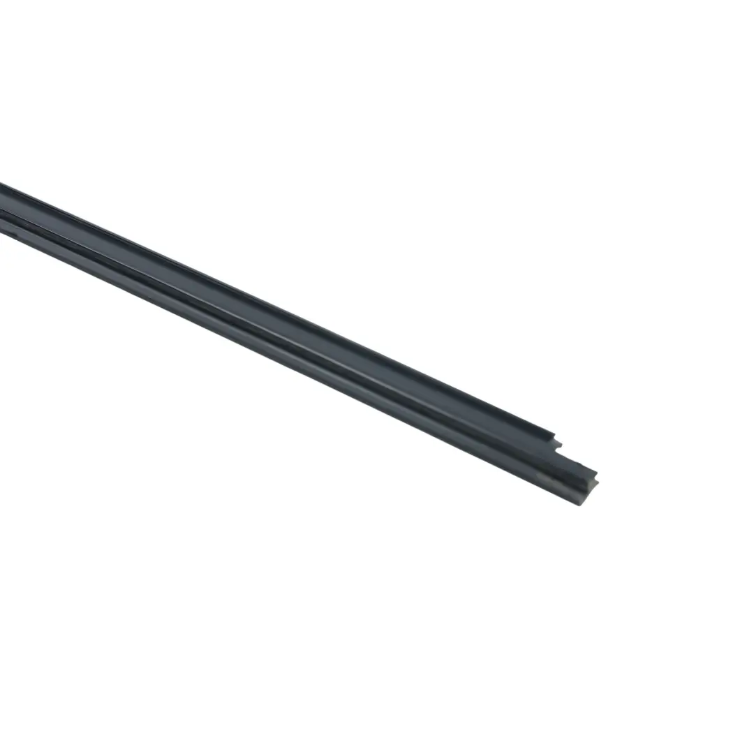 Moldura Panel Lateral Tira Trasera Izquierda para Mini R56 con número de pieza 2754857 Mini R56 Moldura Panel Lateral Tira Trasera Izquierda - SKU 2754857 - Número de pieza 2754857