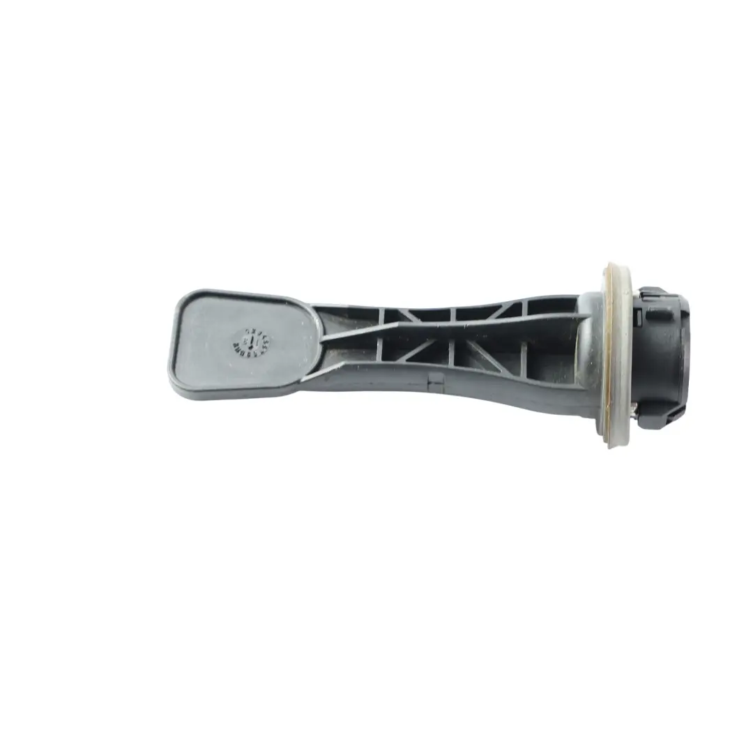2K Osłona Gniazda Żarówki Kierunkowskazu do Volkswagen Caddy o numerze 2K5953123 Volkswagen Caddy 2K Osłona Gniazda Żarówki Kierunkowskazu - SKU 2K5953123 - Numer Części 2K5953123