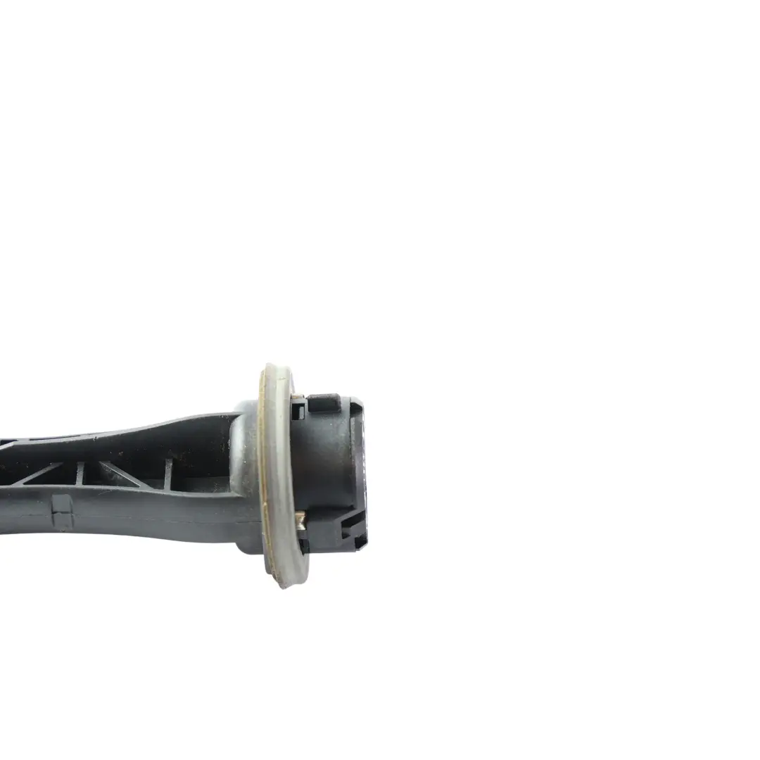 2K Osłona Gniazda Żarówki Kierunkowskazu do Volkswagen Caddy o numerze 2K5953123 Volkswagen Caddy 2K Osłona Gniazda Żarówki Kierunkowskazu - SKU 2K5953123 - Numer Części 2K5953123